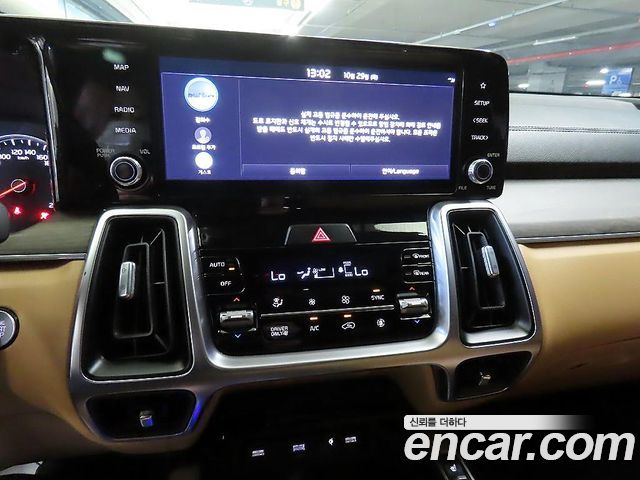 Kia Sorento (IV) HEV 1.6 2WD Prestige 2023 — фото 15