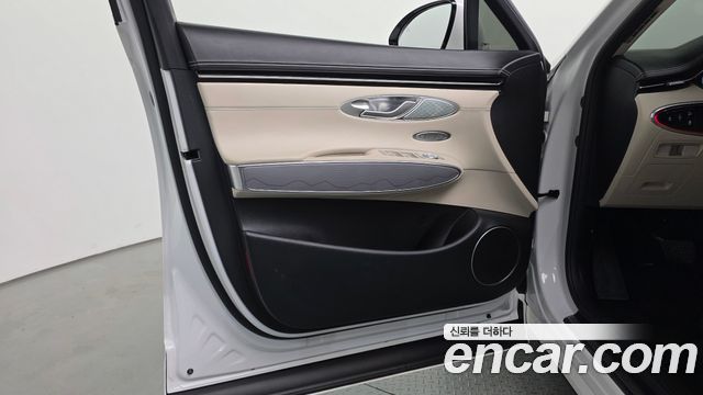 Genesis GV70 2.5T Gasoline AWD 2023 — фото 24