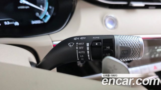 Genesis GV70 2.5T Gasoline AWD 2023 — фото 28