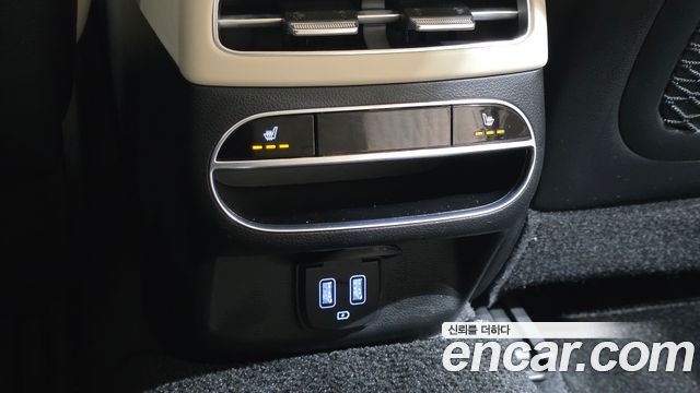 Genesis GV70 2.5T Gasoline AWD 2023 — фото 30