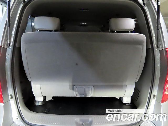 Hyundai Grand Starex 12-Seater Wagon CVX Deluxe 2015 — фото 19
