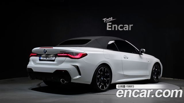BMW 4 Series (G22) 420i M Sport Convertible 2025 — фото 2
