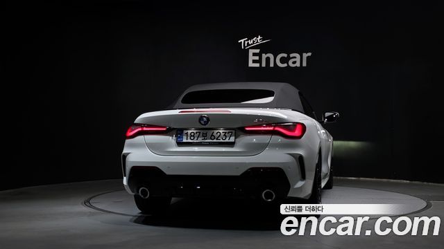 BMW 4 Series (G22) 420i M Sport Convertible 2025 — фото 4