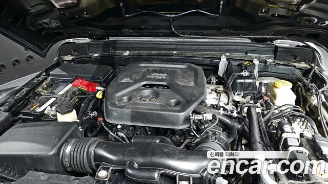 Jeep Wrangler (JL) 2.0 Rubicon Power Top 4Door 2019 — фото 6