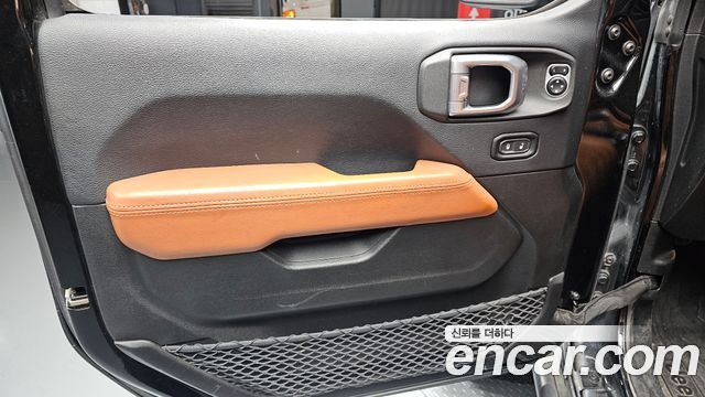 Jeep Wrangler (JL) 2.0 Rubicon Power Top 4Door 2019 — фото 24