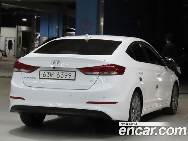 Hyundai Avante (AD) 1.6 GDI Value Plus 2018 — фото 3