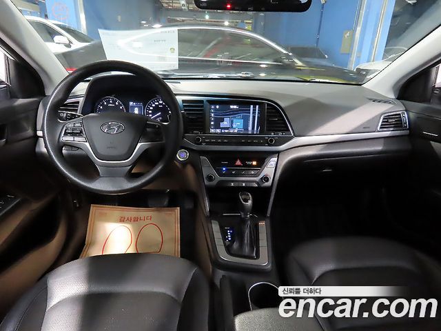 Hyundai Avante (AD) 1.6 GDI Value Plus 2018 — фото 23