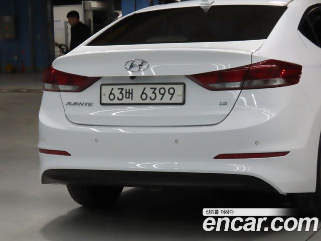 Hyundai Avante (AD) 1.6 GDI Value Plus 2018 — фото 24