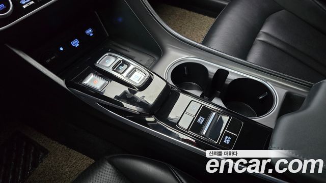 Hyundai Sonata (DN8) 2.0 LPG(rental car) Premium 2023 — фото 9