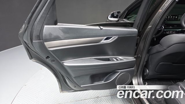 Genesis G80 (RG3) Diesel 2.2 AWD 2022 — фото 31