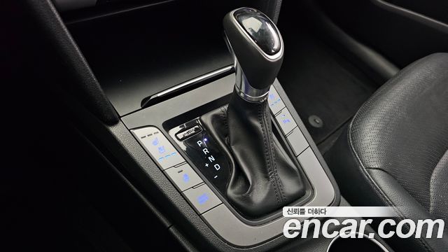 Hyundai Avante (AD) 1.6 GDI Premium 2016 — фото 9