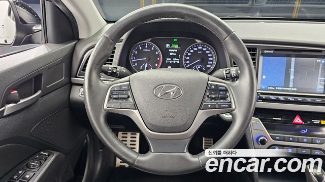 Hyundai Avante (AD) 1.6 GDI Premium 2016 — фото 13
