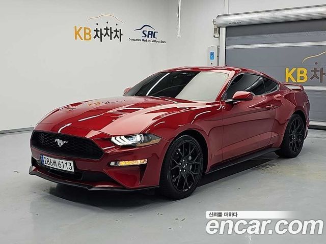 Ford Mustang Coupe