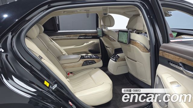 Genesis EQ900 5.0 GDI AWD Prestige 2016 — фото 11