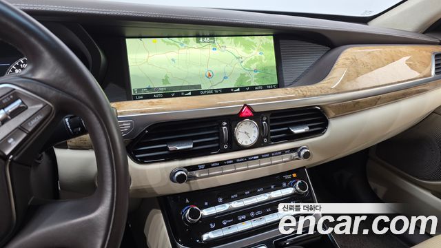 Genesis EQ900 5.0 GDI AWD Prestige 2016 — фото 15
