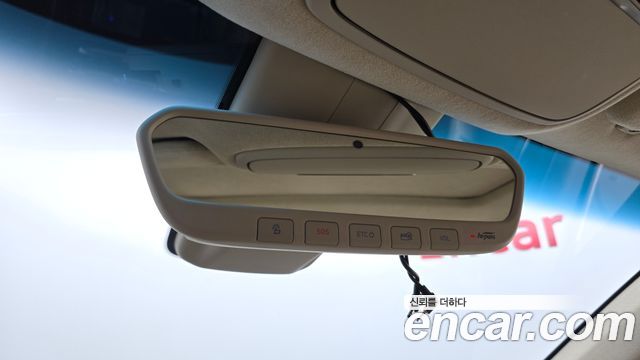 Genesis EQ900 5.0 GDI AWD Prestige 2016 — фото 29