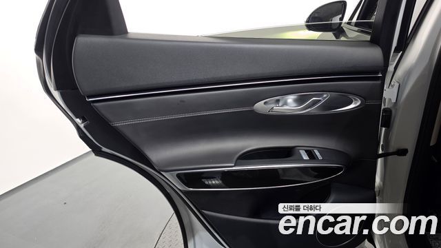 Genesis GV70 2.5T Gasoline AWD 2023 — фото 25