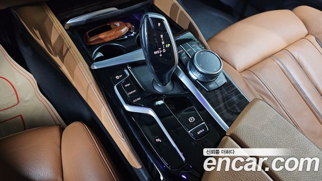 BMW 5 Series (G30) 520i Luxury 2021 — фото 9