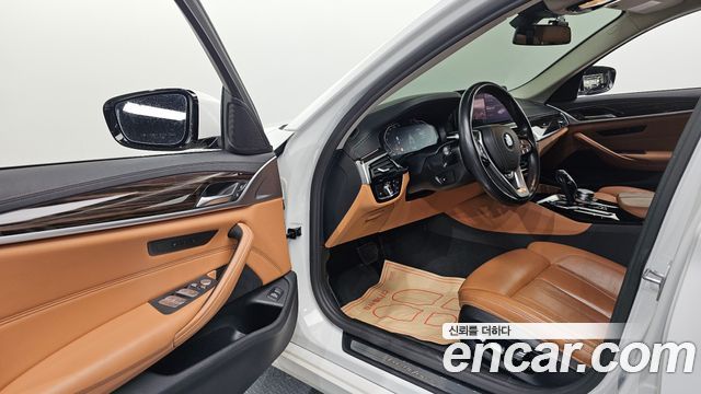 BMW 5 Series (G30) 520i Luxury 2021 — фото 10