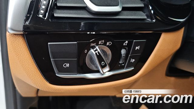 BMW 5 Series (G30) 520i Luxury 2021 — фото 28