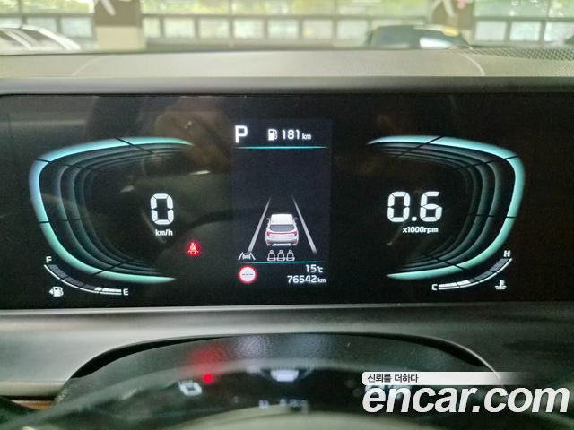 Kia Seltos Gasoline 1.6 Turbo 2WD Signature 2023 — фото 8