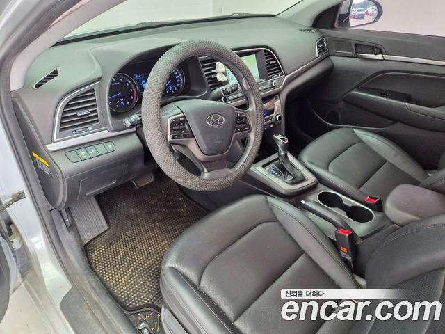 Hyundai Avante (AD) 1.6 GDI Modern 2016 — фото 10