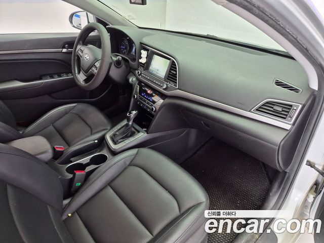 Hyundai Avante (AD) 1.6 GDI Modern 2016 — фото 15