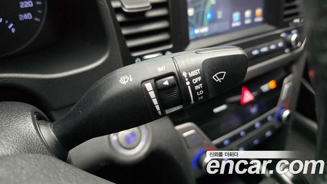 Hyundai Avante (AD) 1.6 GDI Smart 2016 — фото 17