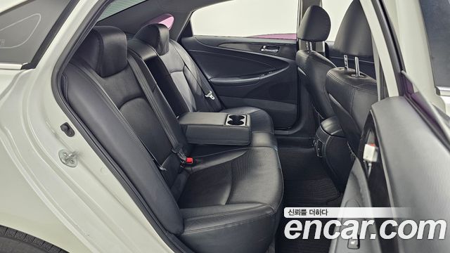 Hyundai Sonata The Brilliant CVVL Smart 2013 — фото 12