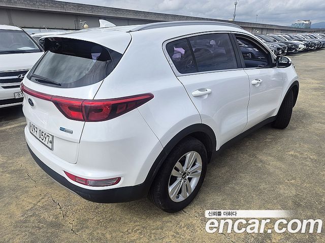 Kia Sportage (IV) Diesel 2WD Prestige 2016 — фото 2