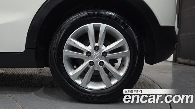 KG Mobility (SsangYong) Tivoli VX 2WD 2017 — фото 21