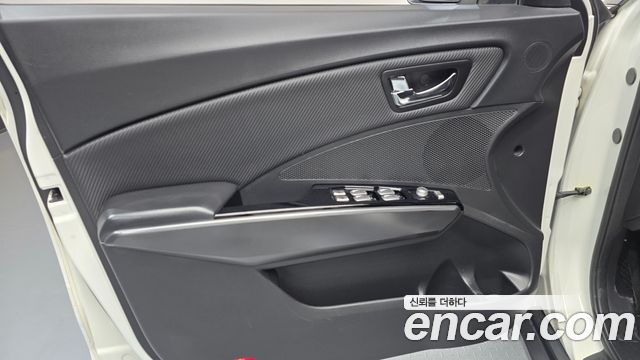 KG Mobility (SsangYong) Tivoli VX 2WD 2017 — фото 24