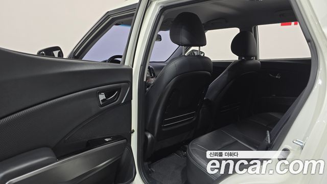 KG Mobility (SsangYong) Tivoli VX 2WD 2017 — фото 29