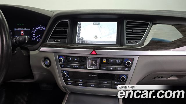 Genesis G80 3.3 GDI AWD Luxury 2019 — фото 13