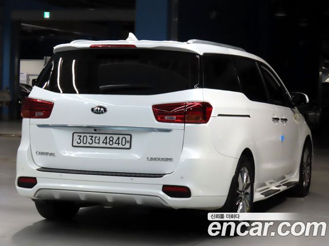 Kia Carnival 7-Seater Limousine President 2020 — фото 4