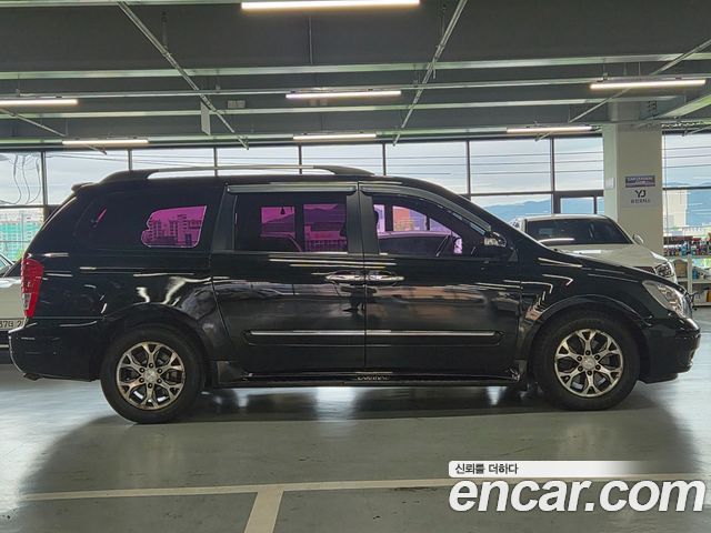 Kia Carnival R New Carnival Limousine GLX High-Deluxe 2014 — фото 3