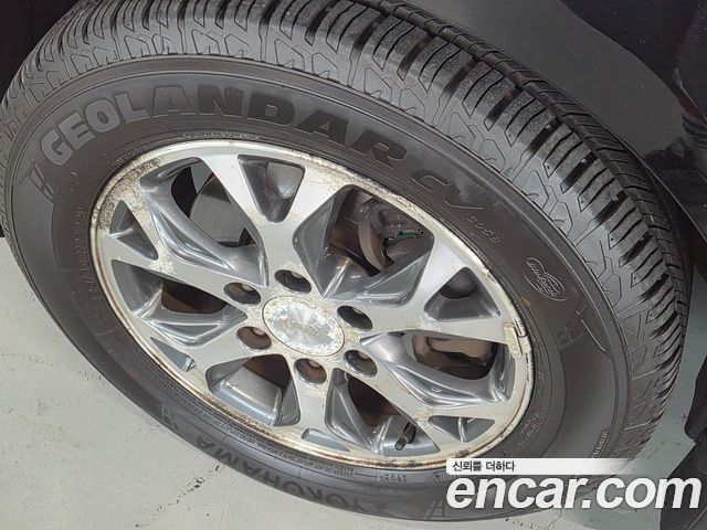 Kia Carnival R New Carnival Limousine GLX High-Deluxe 2014 — фото 6