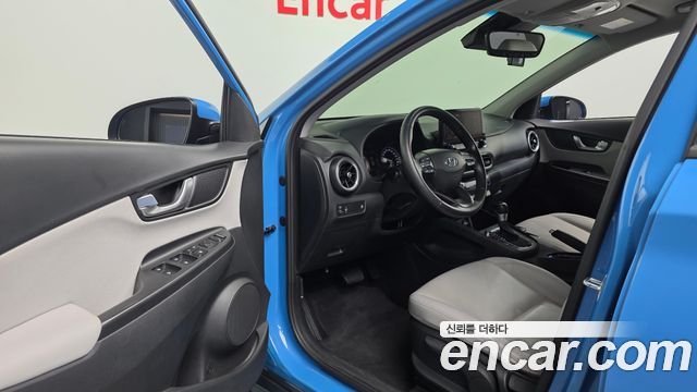 Hyundai Kona Gasoline 2.0 2WD Modern 2021 — фото 10