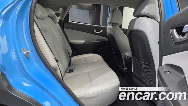 Hyundai Kona Gasoline 2.0 2WD Modern 2021 — фото 11