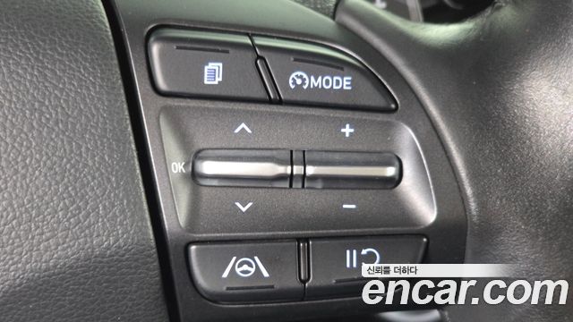 Hyundai Kona Gasoline 2.0 2WD Modern 2021 — фото 19