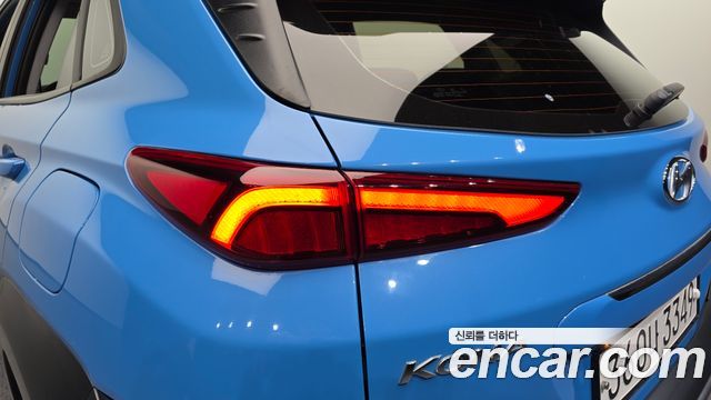 Hyundai Kona Gasoline 2.0 2WD Modern 2021 — фото 23