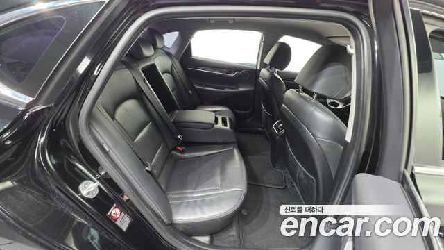 Hyundai Grandeur (IG) 3.0 LPi Modern (Rental Car) 2018 — фото 18