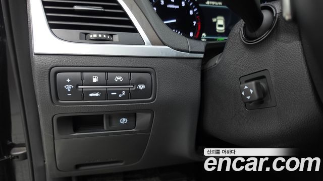 Genesis G80 3.3 GDI AWD Prestige 2018 — фото 16