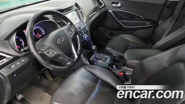 Hyundai Santa Fe (DM) Diesel(e-VGT) 2.2 2WD Premium 2015 — фото 5
