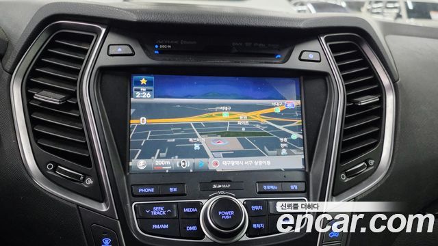 Hyundai Santa Fe (DM) Diesel(e-VGT) 2.2 2WD Premium 2015 — фото 9