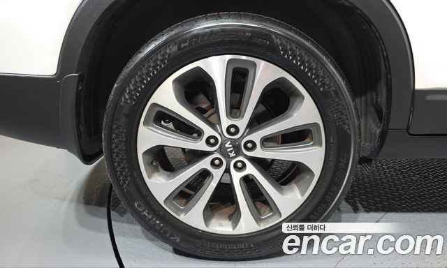 Kia Sorento R Diesel 2.0 2WD TLX Special 2013 — фото 5