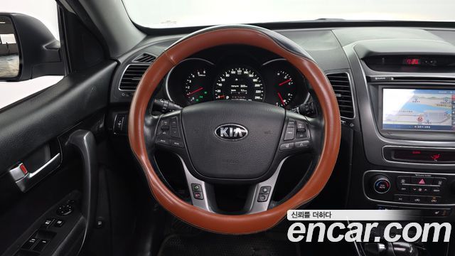 Kia Sorento R Diesel 2.0 2WD TLX Special 2013 — фото 13