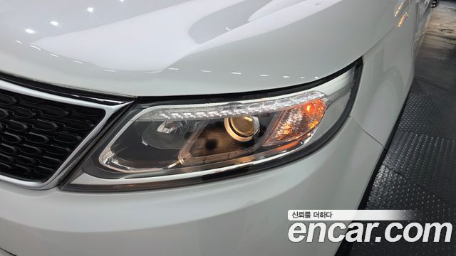Kia Sorento R Diesel 2.0 2WD TLX Special 2013 — фото 22