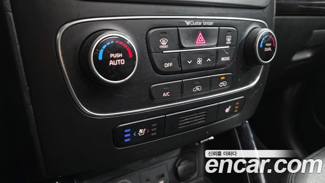 Kia Sorento R Diesel 2.0 2WD TLX Special 2013 — фото 32