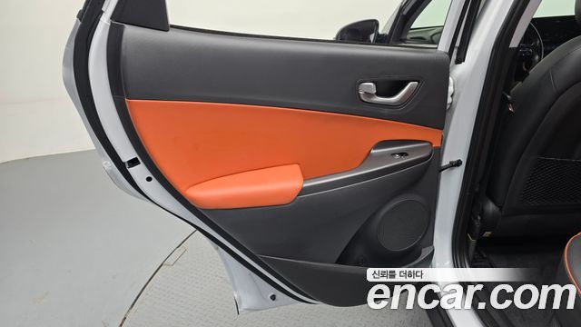 Hyundai Kona Hybrid Premium Special 2020 — фото 31